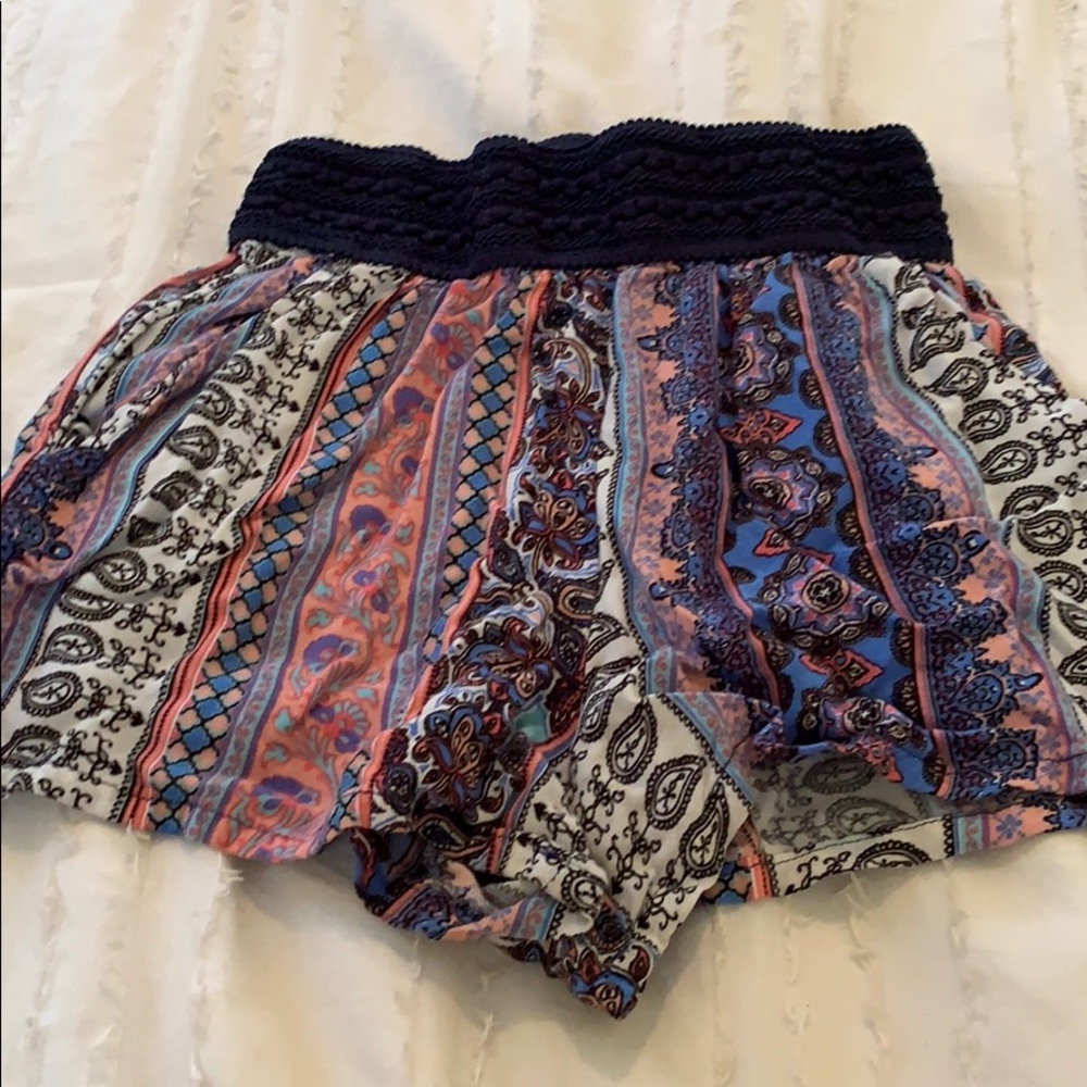 kohl’s flowy shorts